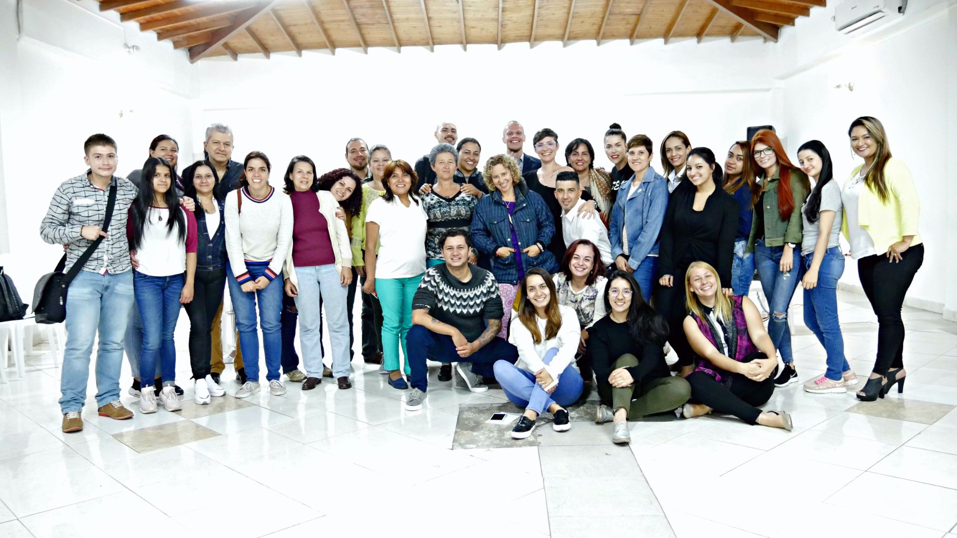 Formación de Trabajo Emocional Profundo en Colombia - Deep Emotional Work Training in Colombia