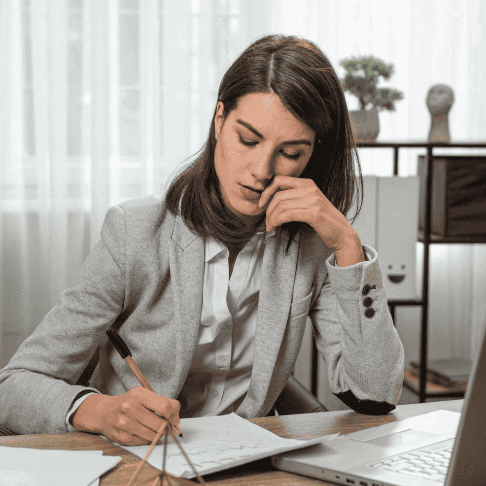 Cell Blueprint course instructor Dr Bryan Walsh sits at his desk, smiling at the camera.