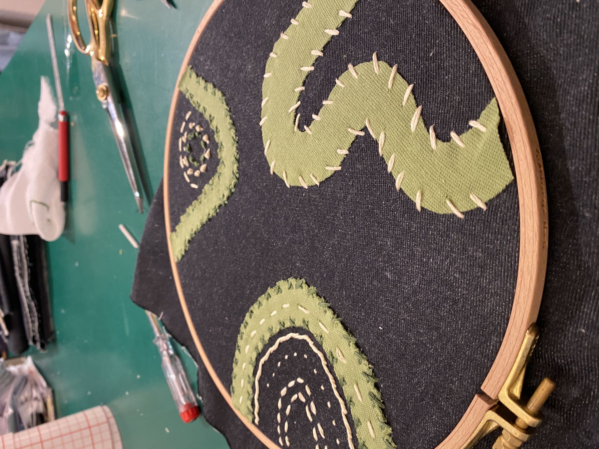 Nähprojekte leicht gemacht – Inspiration für Taschen, Kleidung und Accessoires zum Selbernähen.
