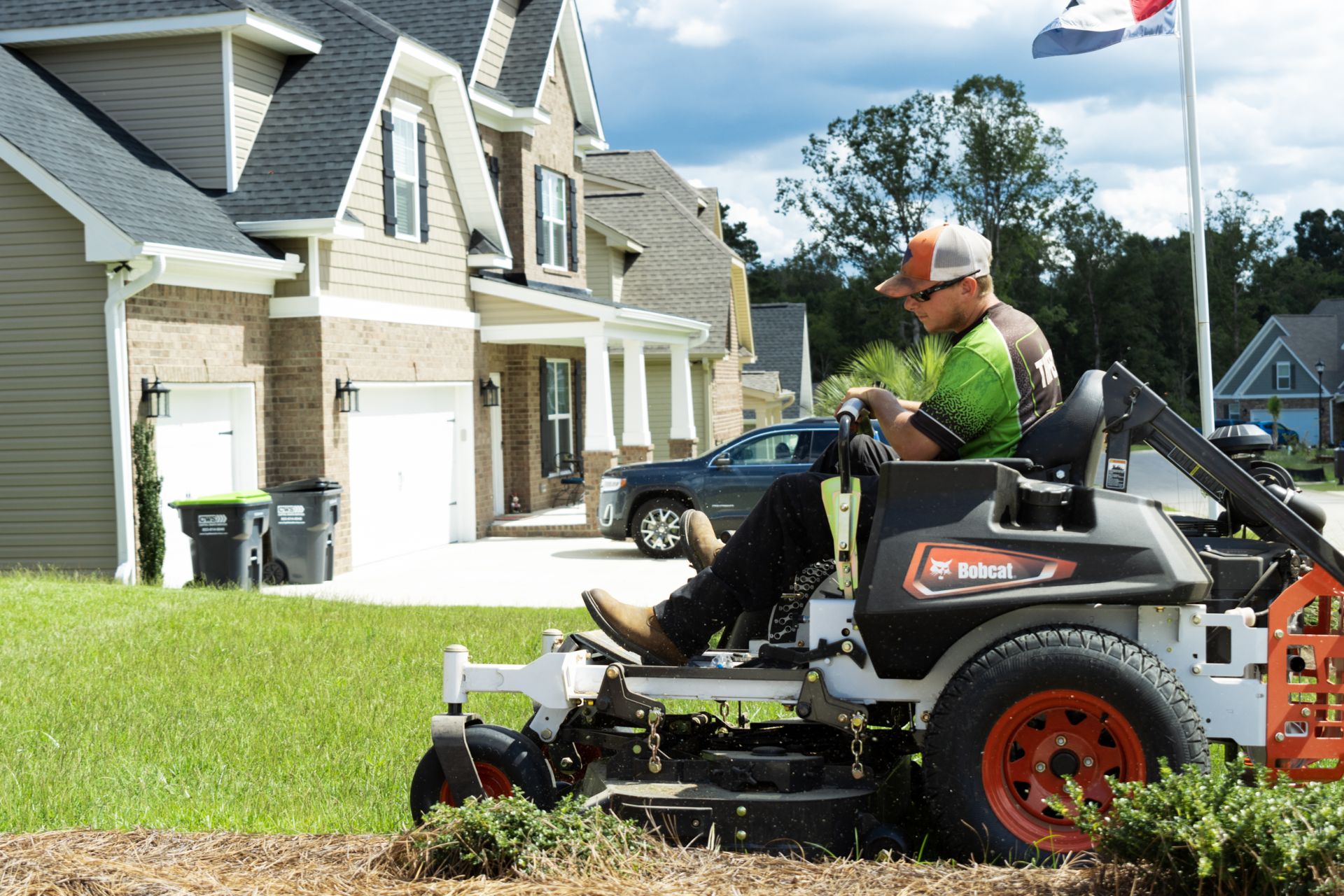 lawn care business mowing grass