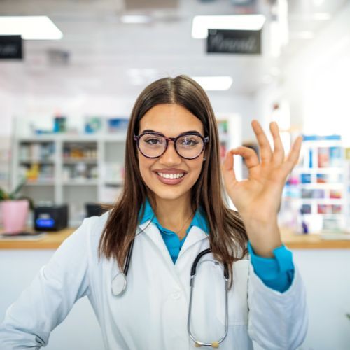 Pharmacy technician working in a pharmacy