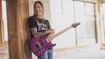 Expressive Soloing guitar course by GuitarZoom