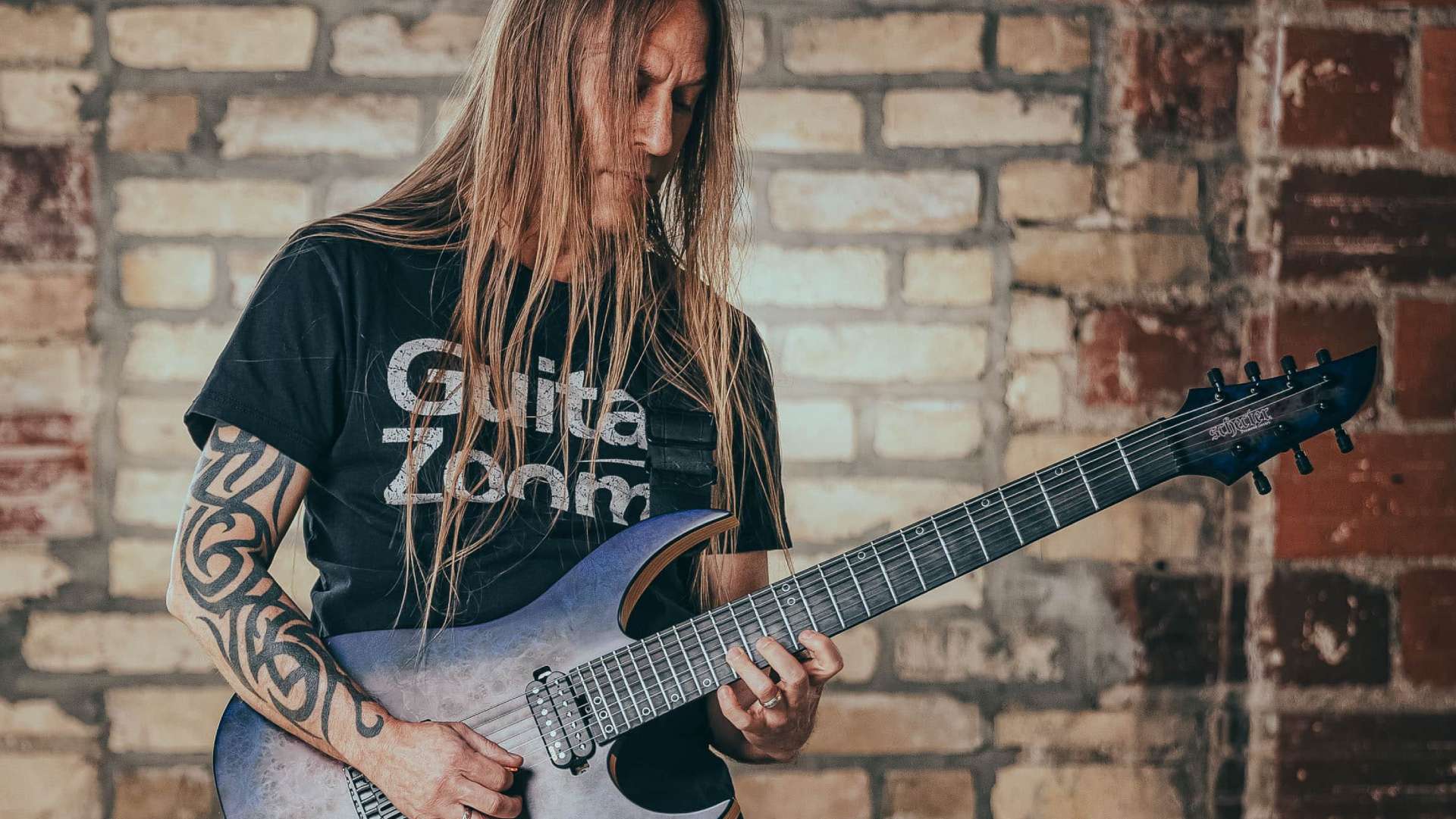 How to Create a Guitar Melody From Simple Chords