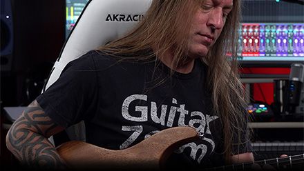 12 Easy Finger Exercises guitar course by GuitarZoom