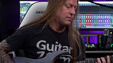Ultimate Guitar Technique guitar course by GuitarZoom