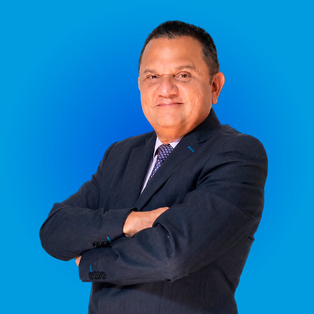 Lic. Enrique Moctezuma Cáceres