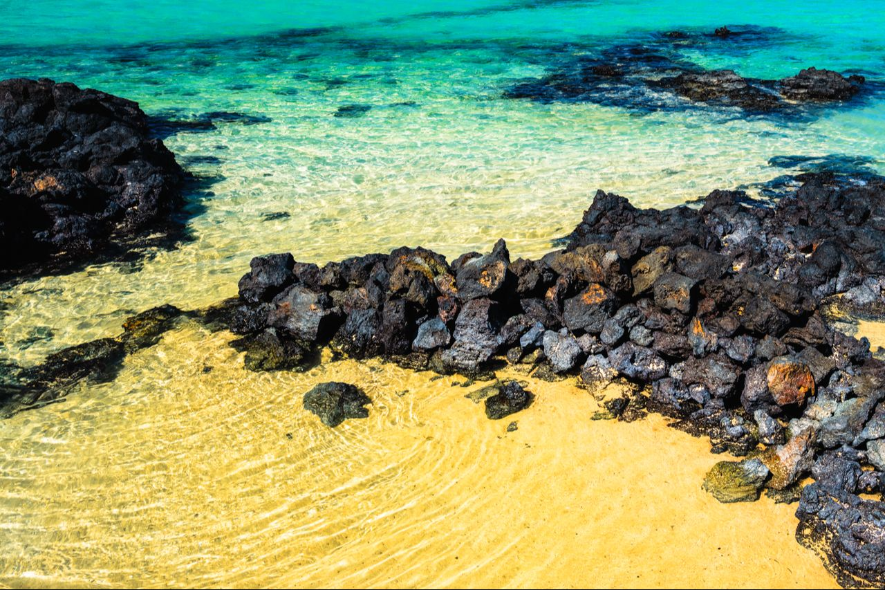 Bay, ocean, Lanzarote, photo by Vlad Madejczyk