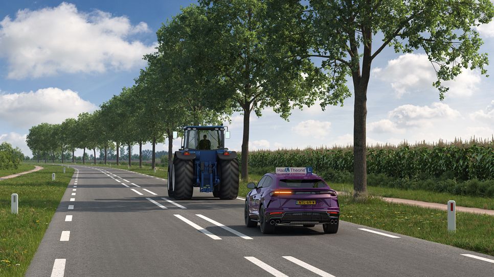Inhalen op een landweg