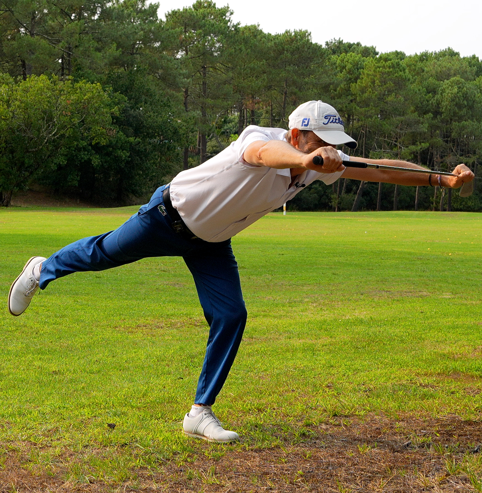Exercice d'équilibre au golf