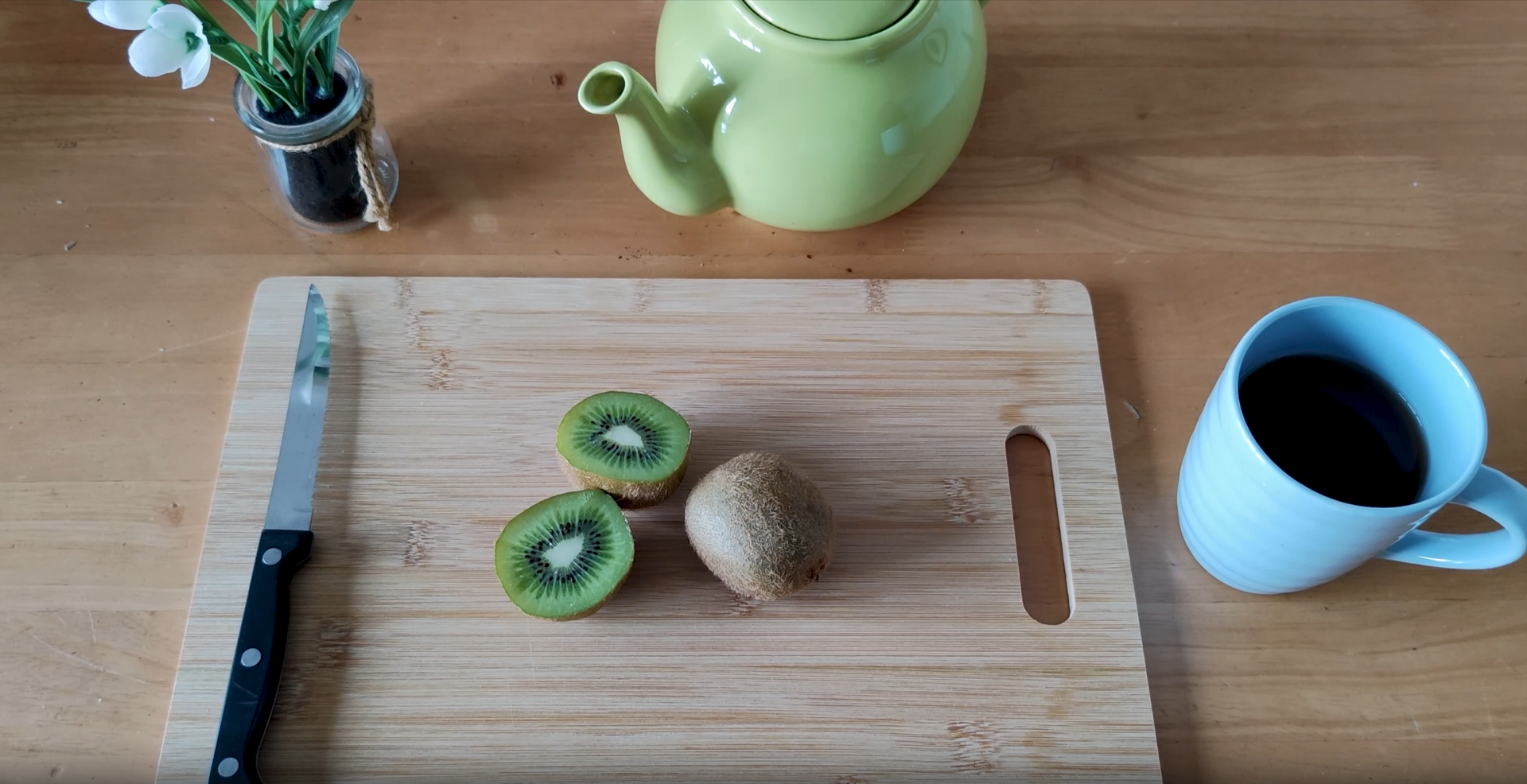 100 calories of kiwis