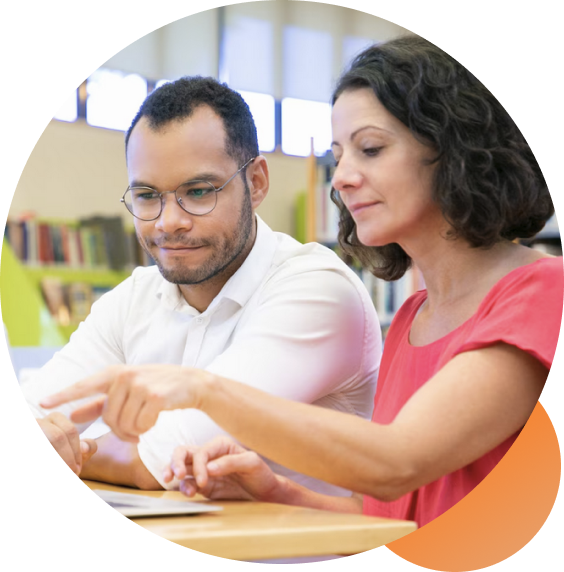 Student learning CeMAP online