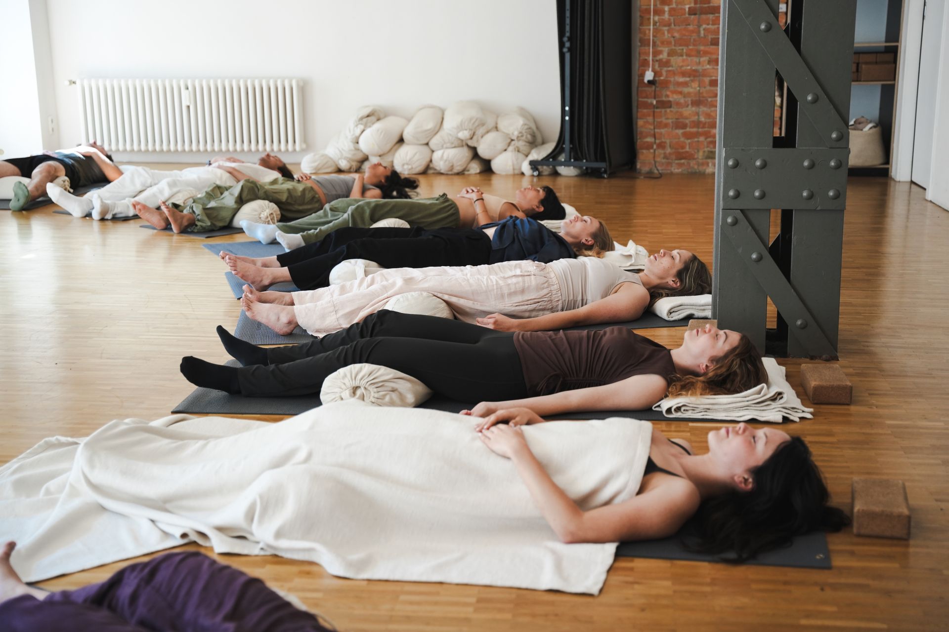 PRANABEAT breathwork session in practice