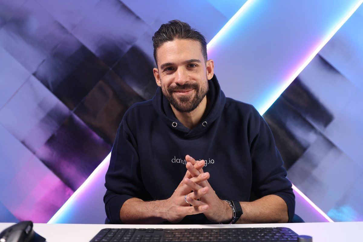 Portrait of Bas Dohmen, Power BI and Microsoft Fabric expert and founder of Data Training