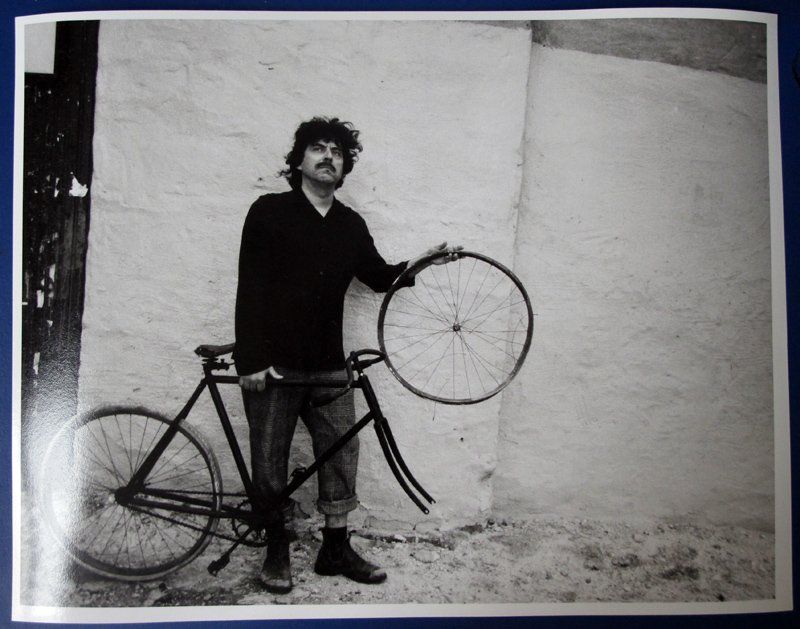 Alfred Jarry e uma bicicleta estranha