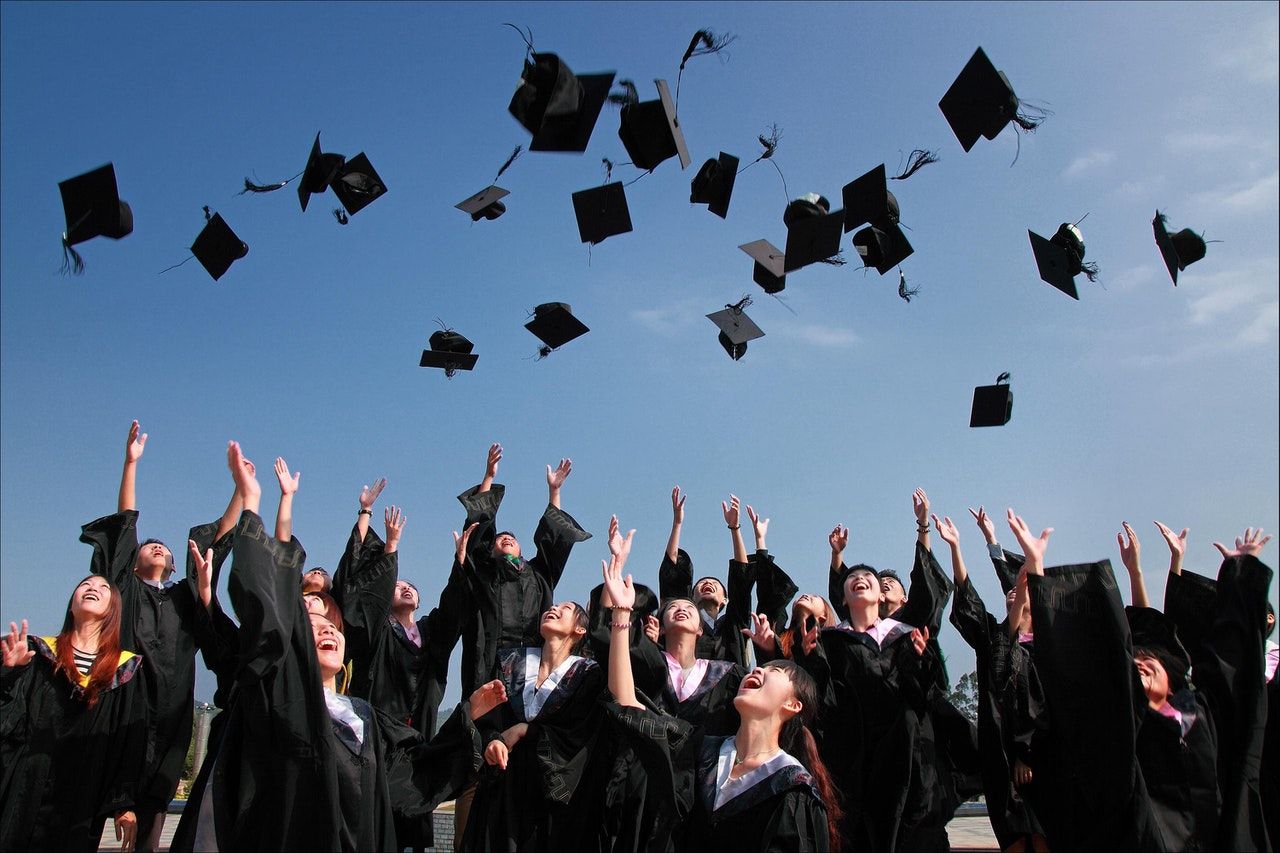 Everything You Need to Know About Graduate Schemes In The UK