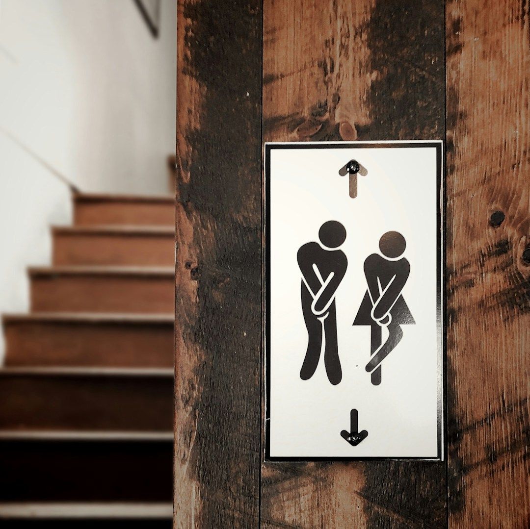 REST ROOMS<span></span>