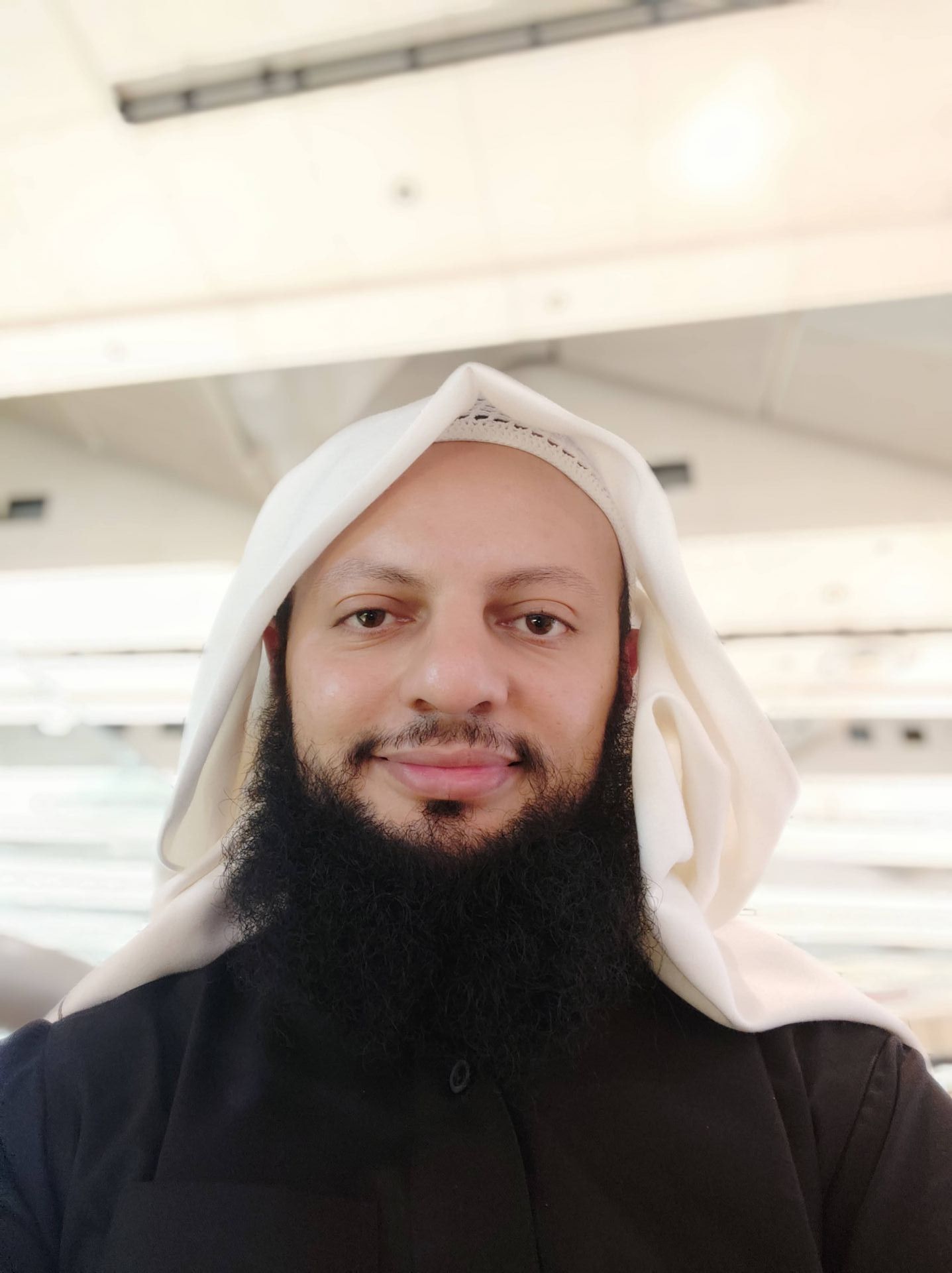 Portrait de l’imam Younes Bouaoud
