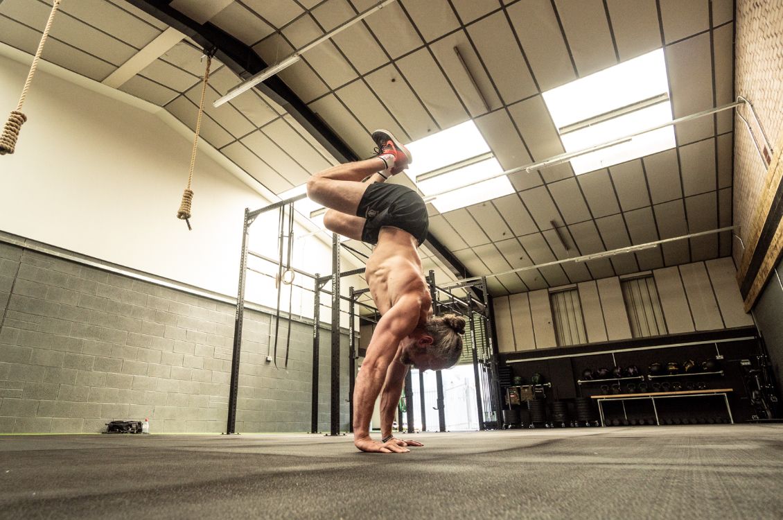 Frogstand to Handstand School of Calisthenics Virtual Classroom