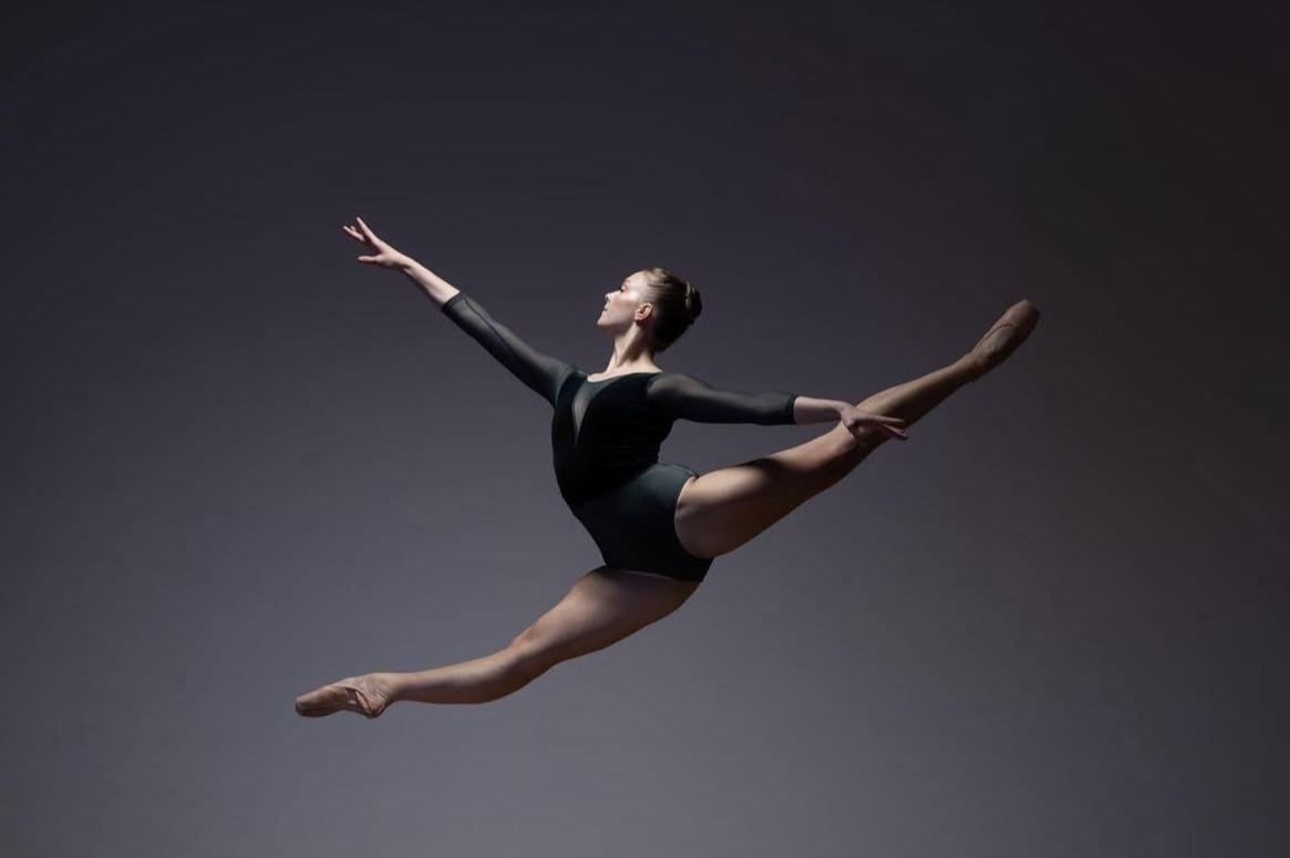 Ballerina increased flexibility in split leap