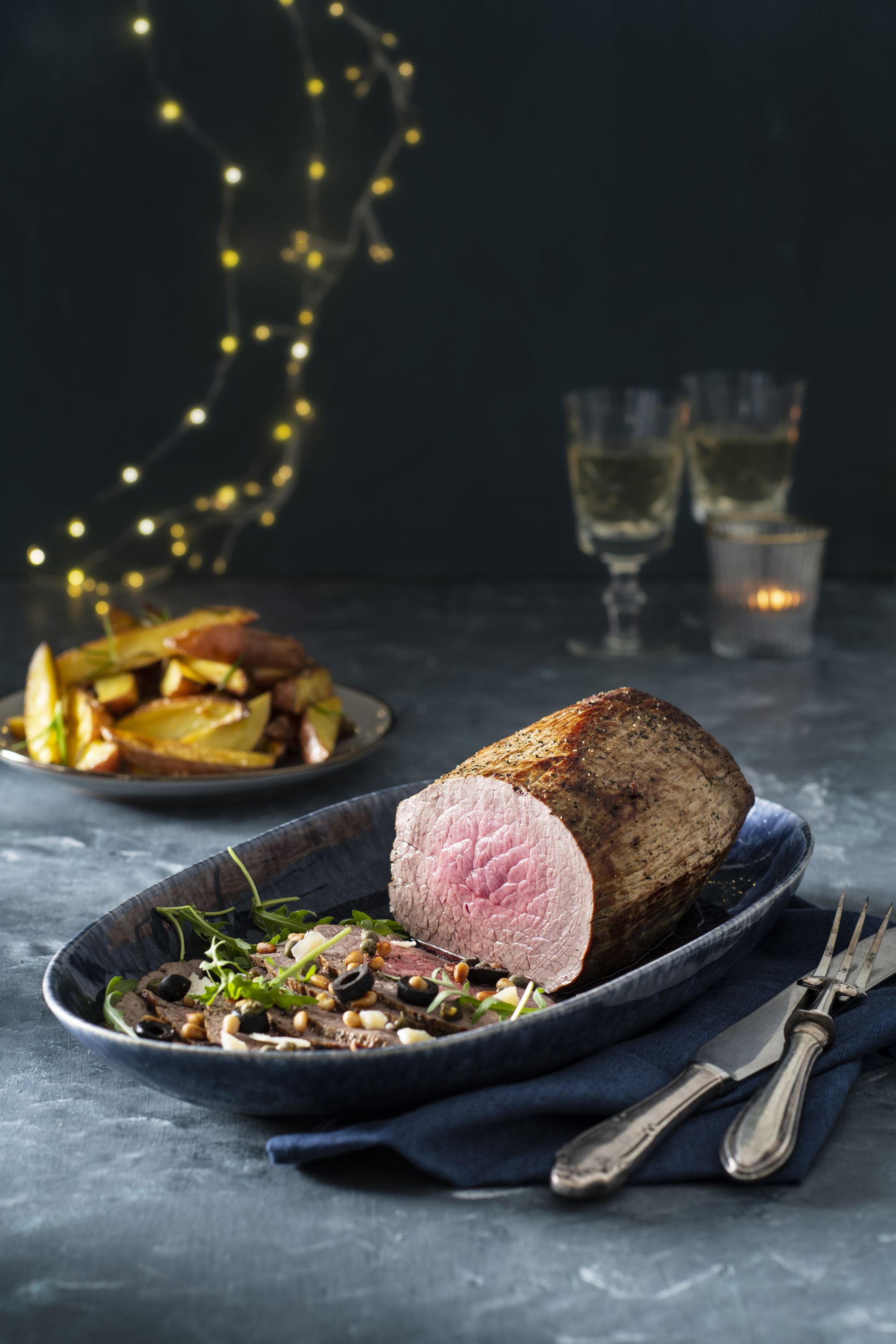 Italiaanse rosbief<span>Met rosbief zet je een echte kerstklassieker op tafel. Niet alleen een heerlijk gerecht, maar ook nog eens mooi om vast te leggen. </span>
