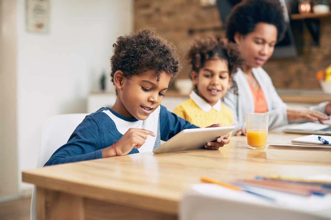 boy-on-tablet